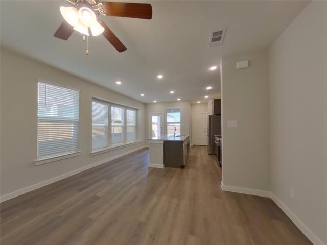 Foto del edificio - 2524 Dulaney Dr