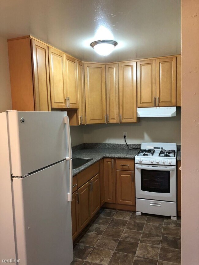 Building Photo - 3330 Willow Pass Rd