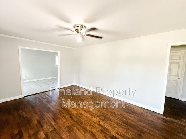 Building Photo - 5124 Palmetto Ln