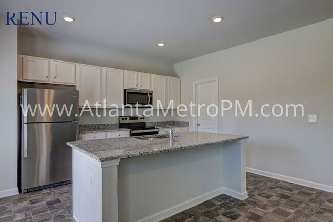 Foto del edificio - Now Available!