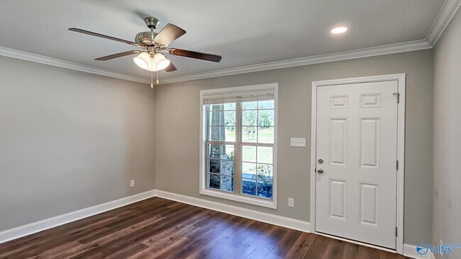 Foto del edificio - 23442 Nick Davis Rd
