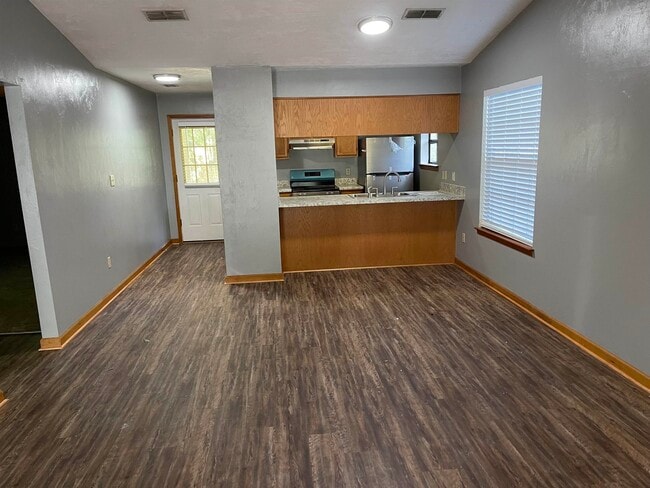 Building Photo - 1782 Dax Ct