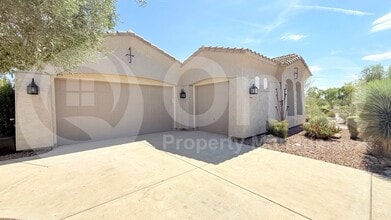 Building Photo - 4501 E Timberline Ct