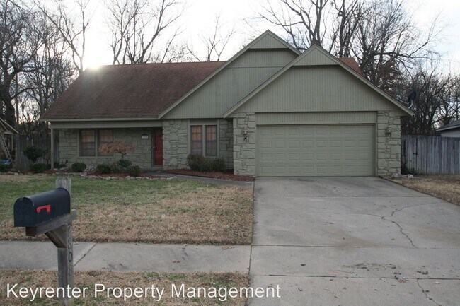 Foto del edificio - 4 br, 3 bath House - 2808 S Dogwood Ave