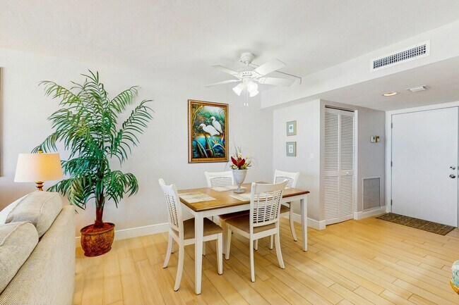 Foto del edificio - 26300 Hickory Blvd