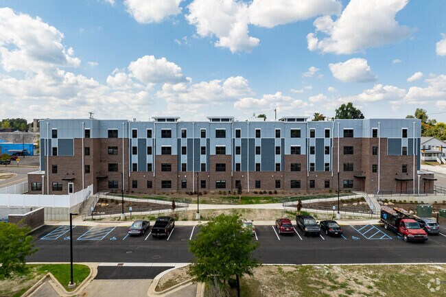 La piedra negra - The Blackstone