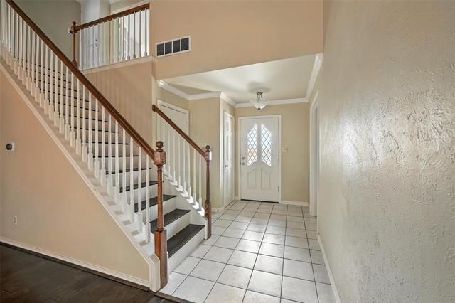 Building Photo - 300 St Emelion Ct