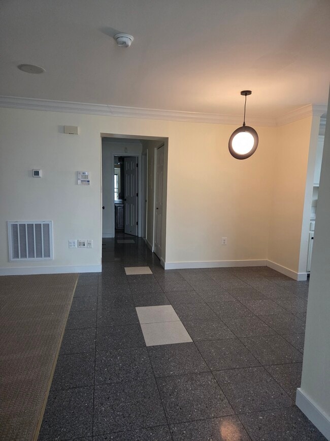 Building Photo - 4150 Crab Apple Ct