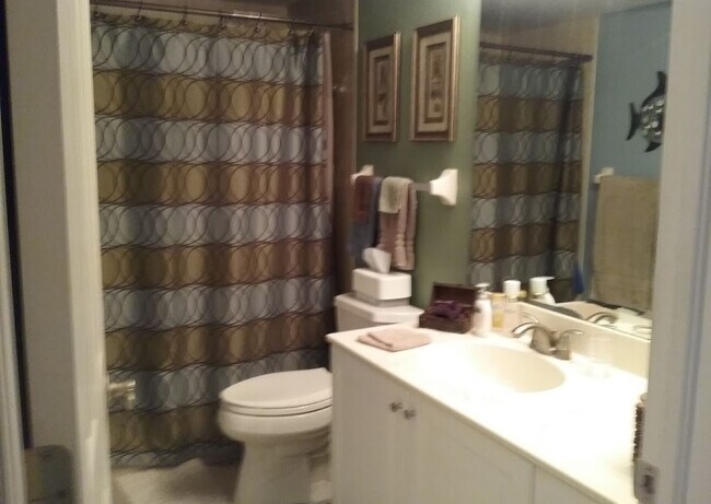 Building Photo - 316 Coldeway Dr