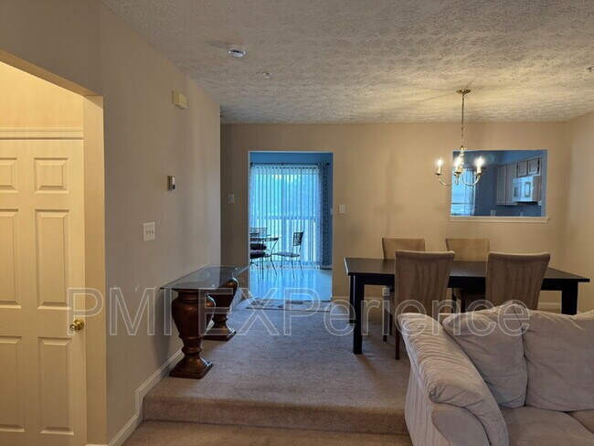 Foto del edificio - 5861 E Boniwood Turn