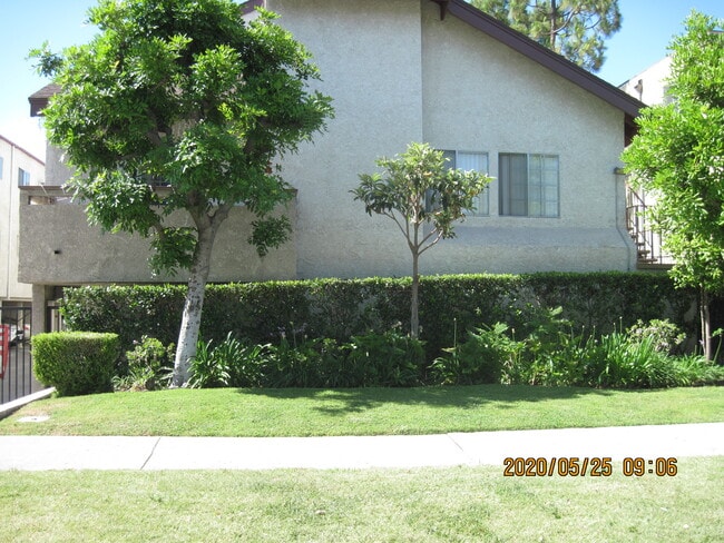 Building Photo - 17830 Lassen St