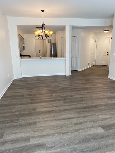 Foto del edificio - 1105 Cambria Ln S