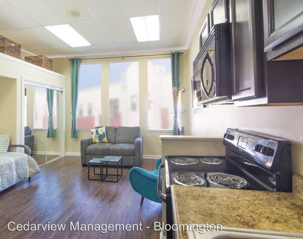 Foto del edificio - 531 N College Ave