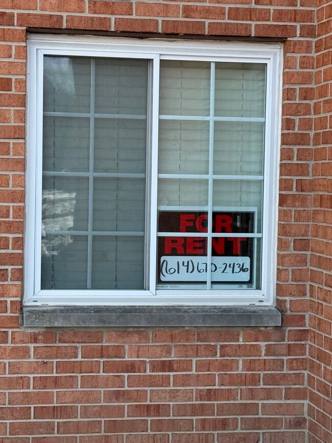 Building Photo - 5337 Dunmore Dr