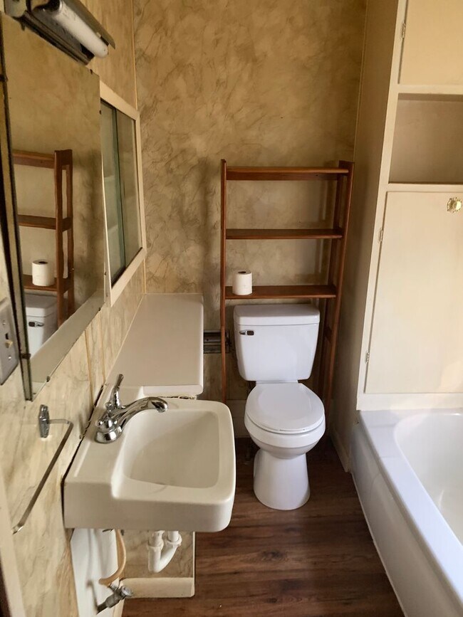 Foto del edificio - 1241 South St