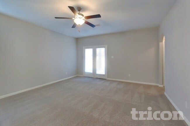 Foto del edificio - 10823 Spring Brook Pass Dr
