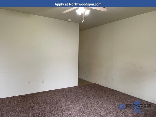 Building Photo - Cozy Studio Apartment