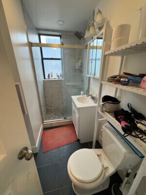 Building Photo - 11 Queensberry St