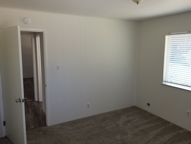 Building Photo - 514 Granite Hill Ct