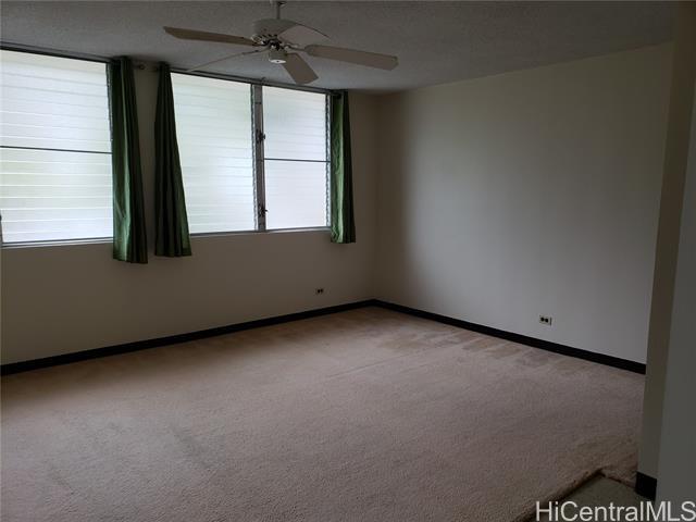 Building Photo - 1812 Puowaina Dr