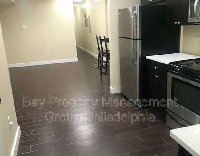 Foto del edificio - 2331 N Park Ave