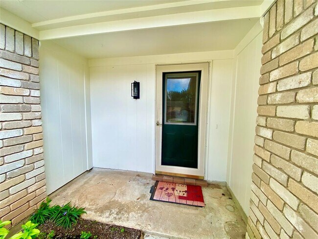Building Photo - 2903 Kettle Run Dr