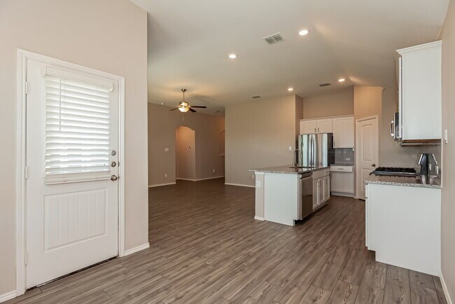 Building Photo - 14432 Leadrope Cir