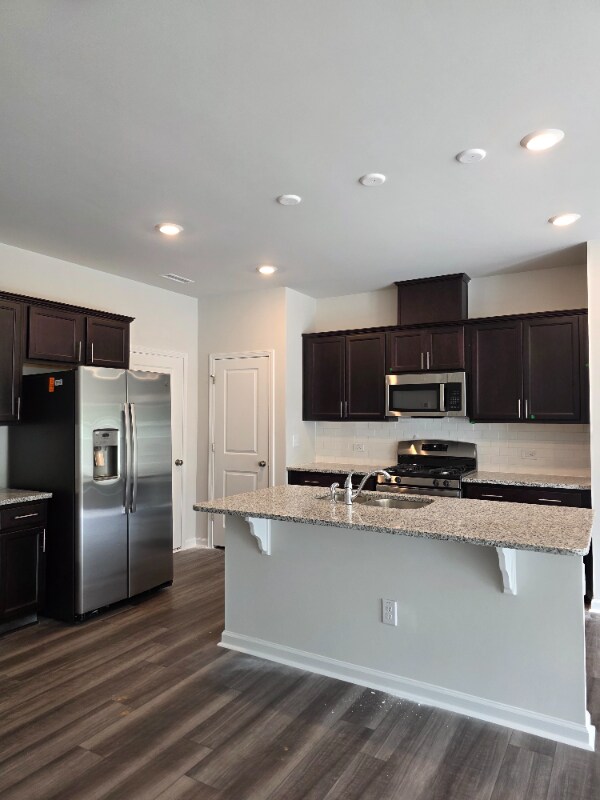Foto del edificio - 163 Copper Fox Ln