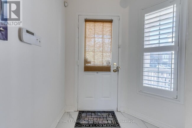 Building Photo - 54 Wilmont Ct