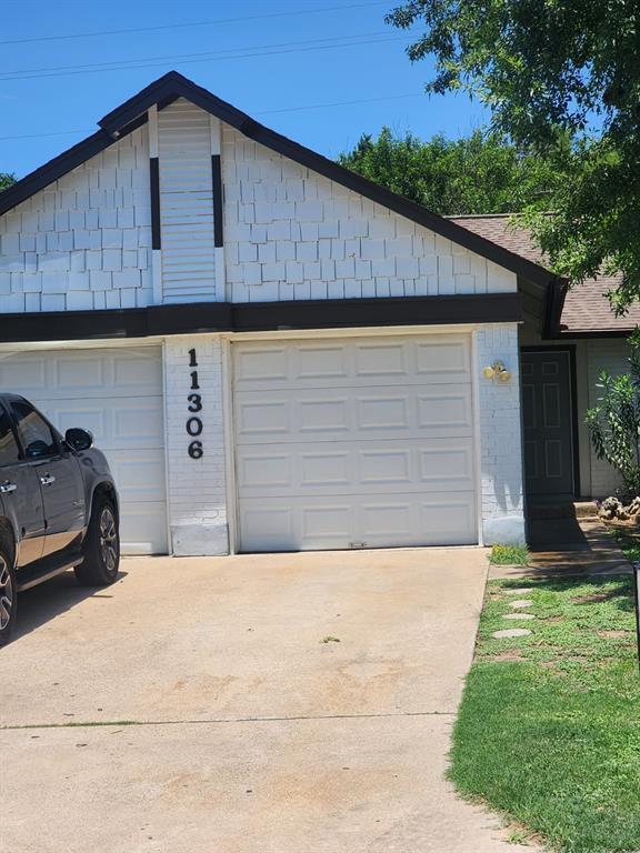 Foto del edificio - 11306 Walnut Ridge Dr