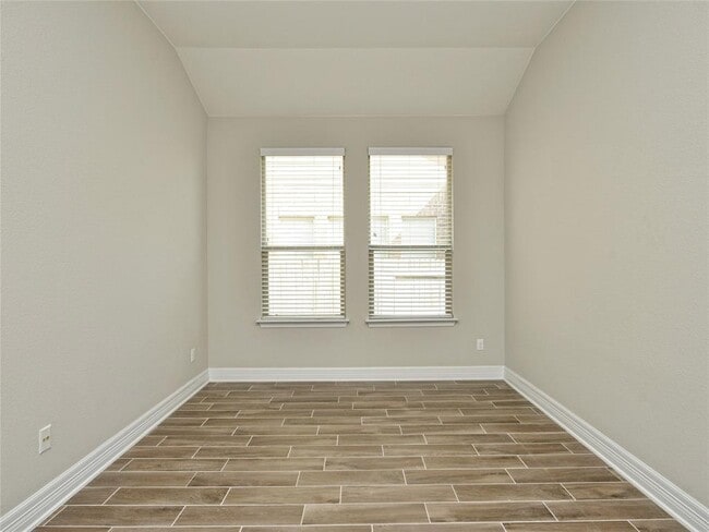 Building Photo - 3724 Lunet Ring Way
