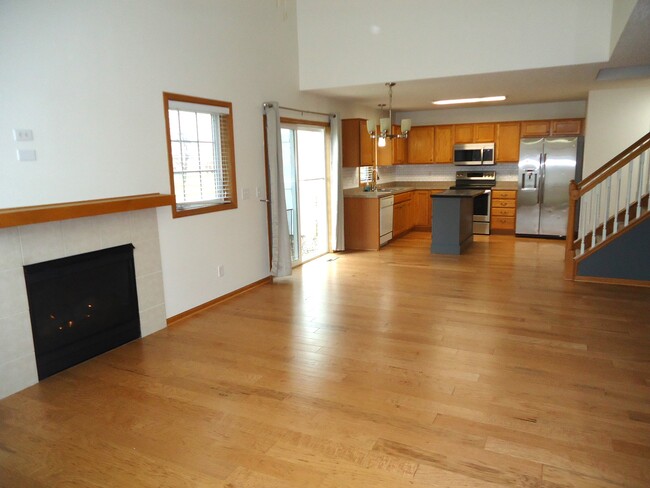 Building Photo - 17522 Gillette Way