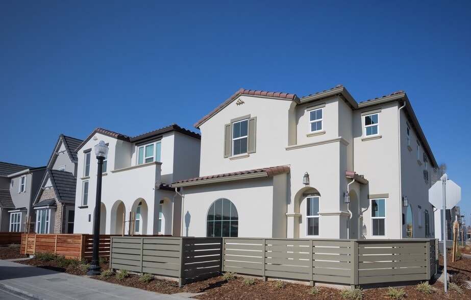 Crocker Village – Single Family Homes