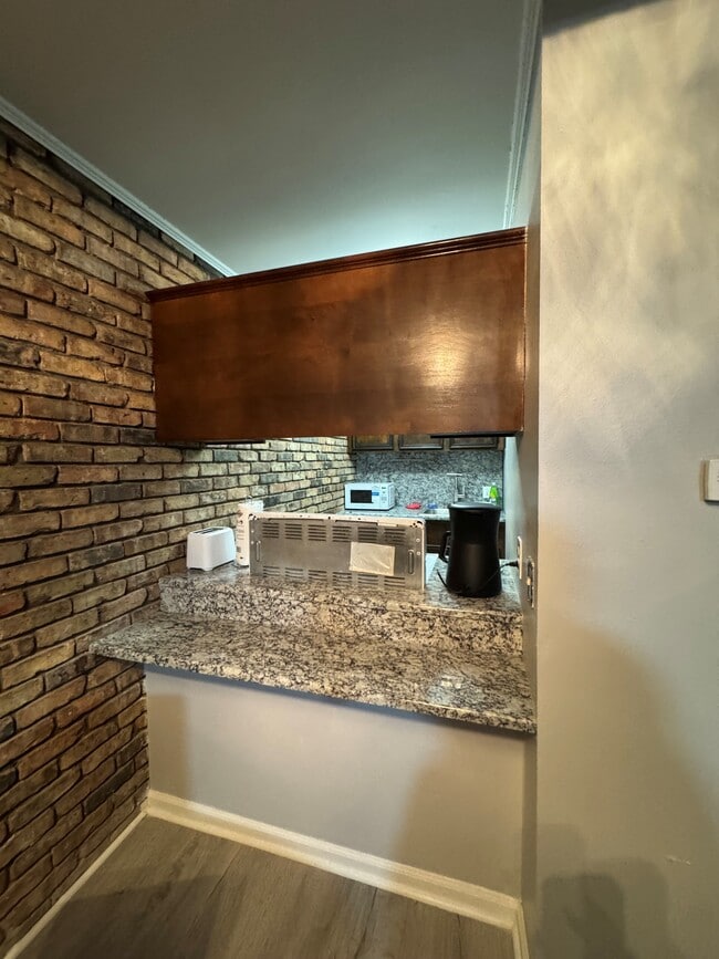 Building Photo - 3162 Highway 1 S