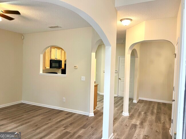 Building Photo - 29 Preserve Dr