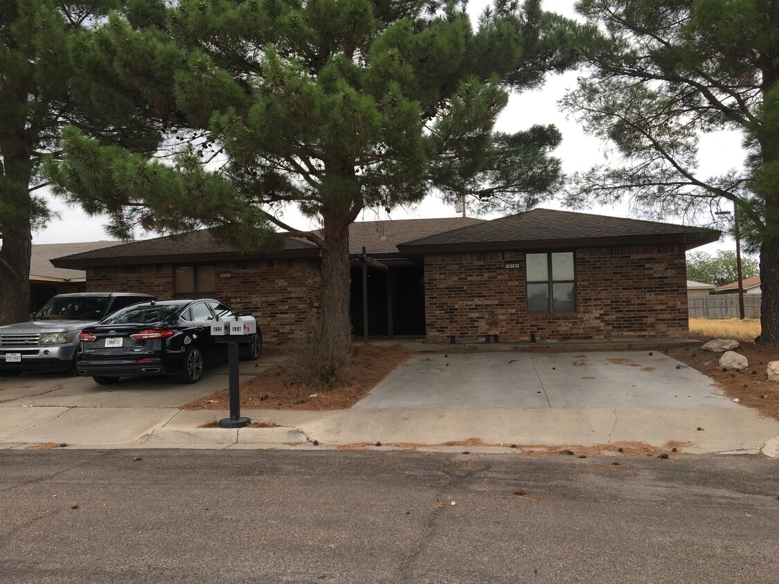 432 E Copper Ave, Hobbs, NM 88240 Townhome Rentals in Hobbs NM