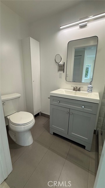 Building Photo - 9343 Crystal View Dr