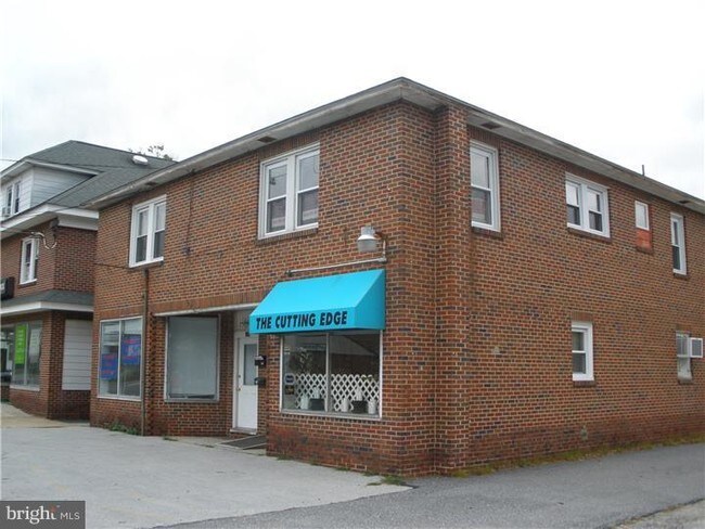 Building Photo - 124-126 N Broadway
