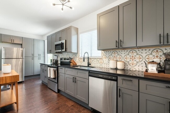 Foto del edificio - 2300 Stanford St