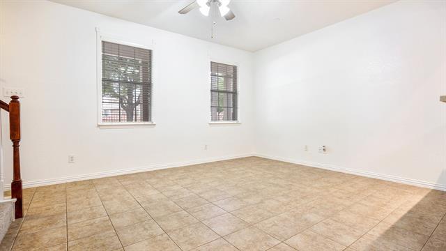 Foto del edificio - 3206 Bedford Rd