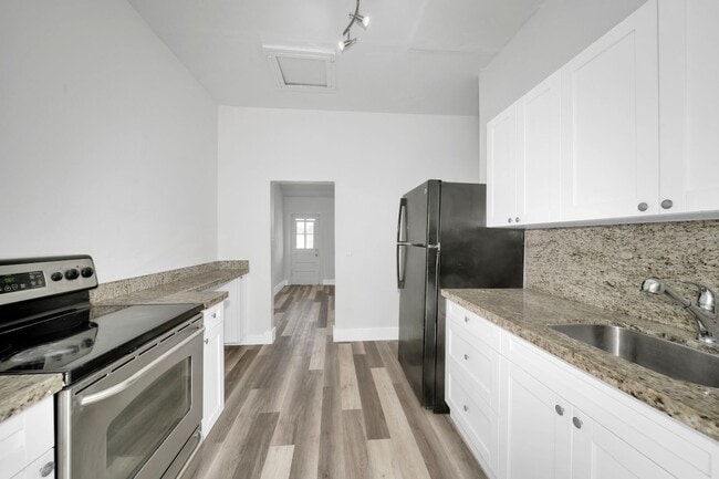 Building Photo - 2750 NW 60th St