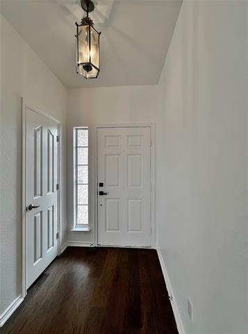 Building Photo - 8000 Ranchvale Ln