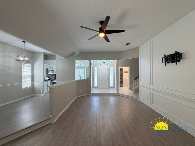 Building Photo - Fully Renovated 4-Bedroom Home on a Quiet Cul-de-Sac!