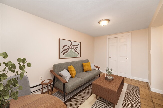 Building Photo - "Charming Furnished 1-Bedroom Apartment with Hardwood Floors in Beacon Hill"