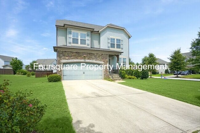 Building Photo - Inviting 3-Bed Single-Family Home with Bonus Room, Fenced Backyard & 2-Car Garage – Holly Springs