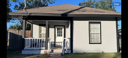 Building Photo - 504 American St