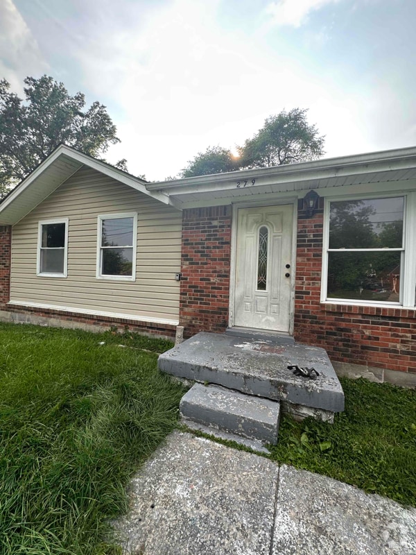 Building Photo - 279 Beechland Rd
