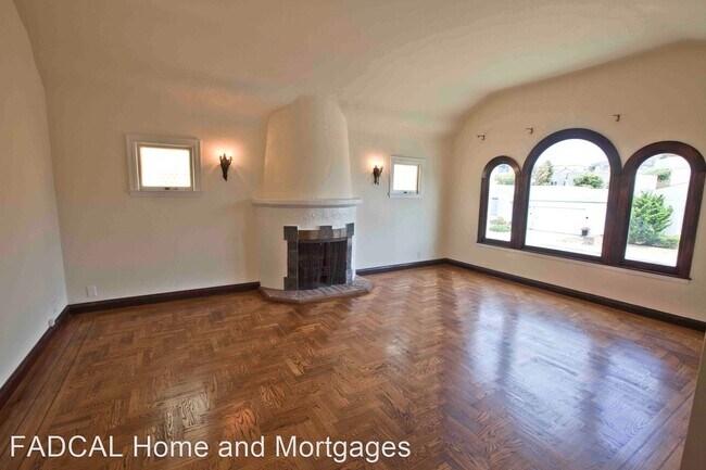 Building Photo - 4 br, 3 bath House - 75 Melba Avenue