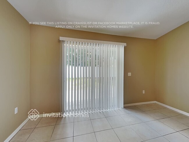 Foto del edificio - 308 Thomasdale Ave