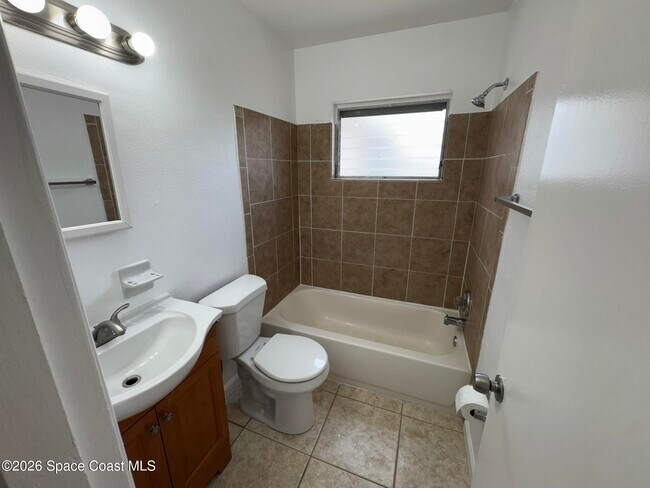 Foto del edificio - 507 Seacrest Ave